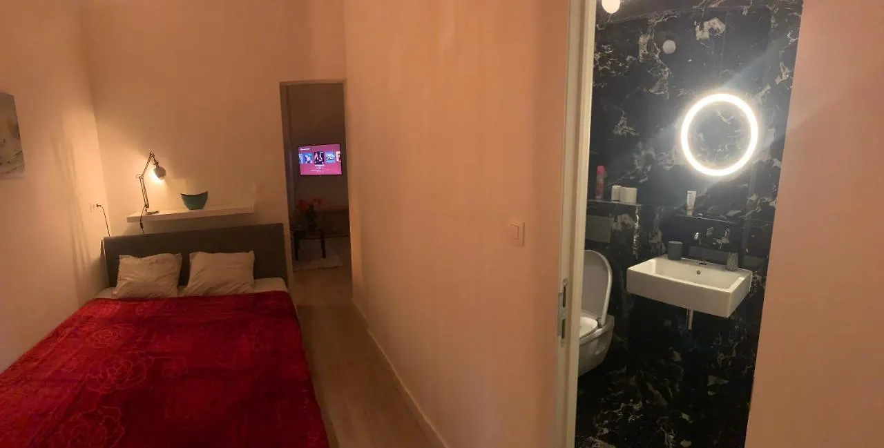 Homefeeling Flat Toplocation Antwerp 0*,  Belgium